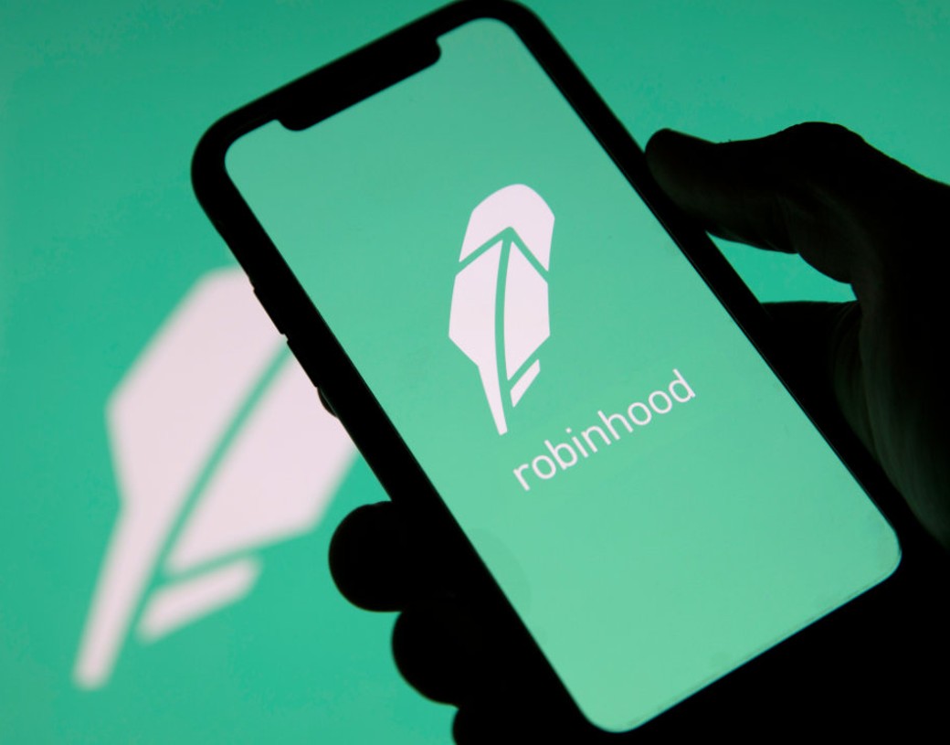 Robinhood's shareholders: are crypto wallets coming and do we get hoodies?