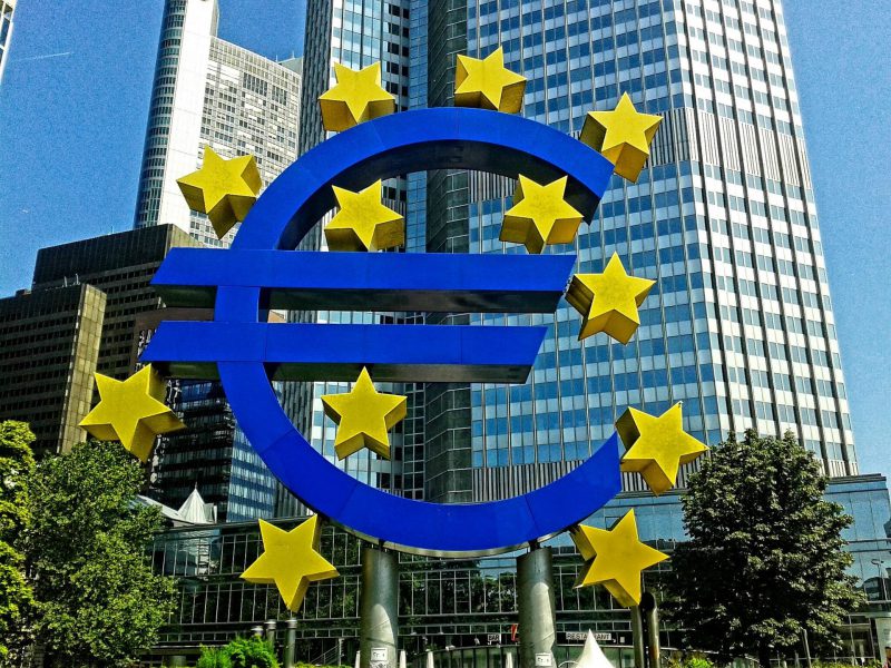 DeFi euro