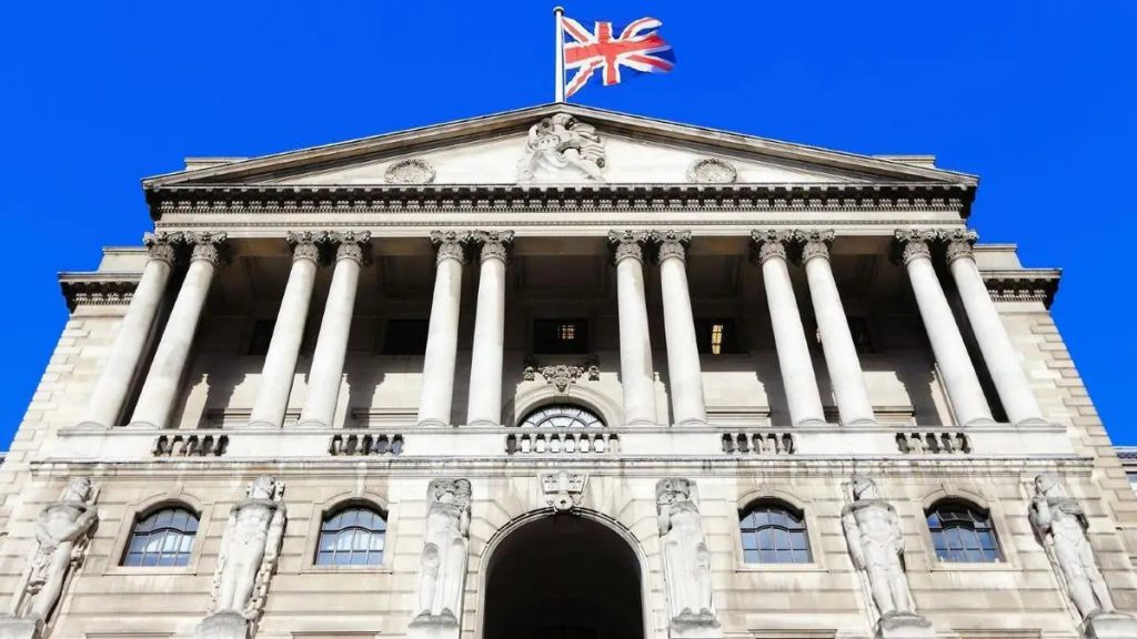 Following the $2T Drop in Market Cap, Bank of England Recommends Stricter Crypto Regulation