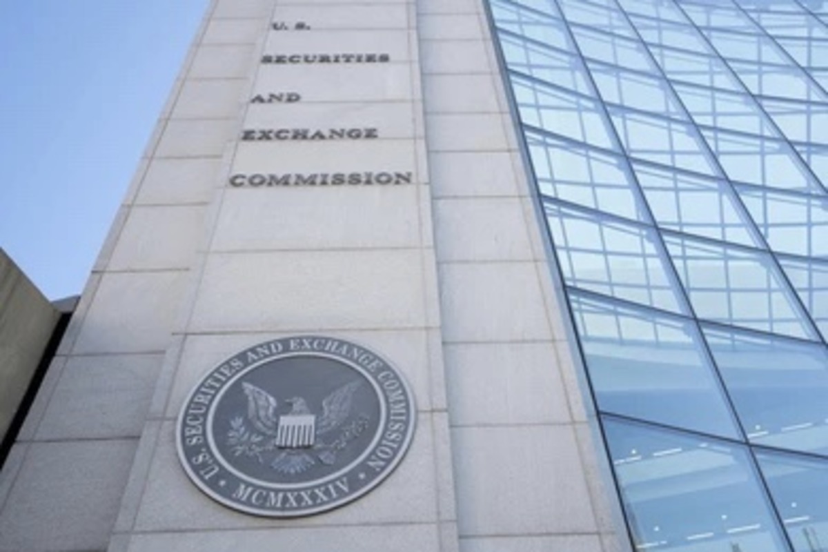 SEC از شرکت های رمزنگاری به دلیل غارت وجوه سرمایه گذاران شکایت کرد