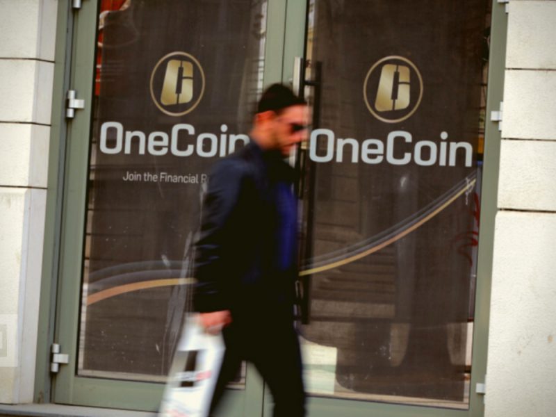 OneCoin Ex-Employees Face Money Laundering Charges by German Court