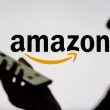 Amazon Halts Hiring Amidst Rising Economic Concerns
