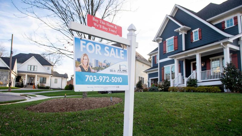 US Home Prices Can Drop By 20% In 2023, Says Economists