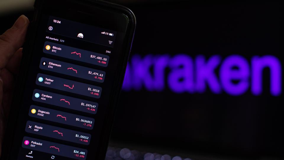 US-based crypto exchange, Kraken, is set to share 42,000 users' data with the IRS in early November in compliance with a court order.