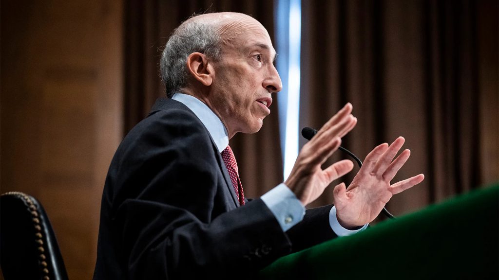 US Congressman Slams Gary Gensler for Attacking Crypto