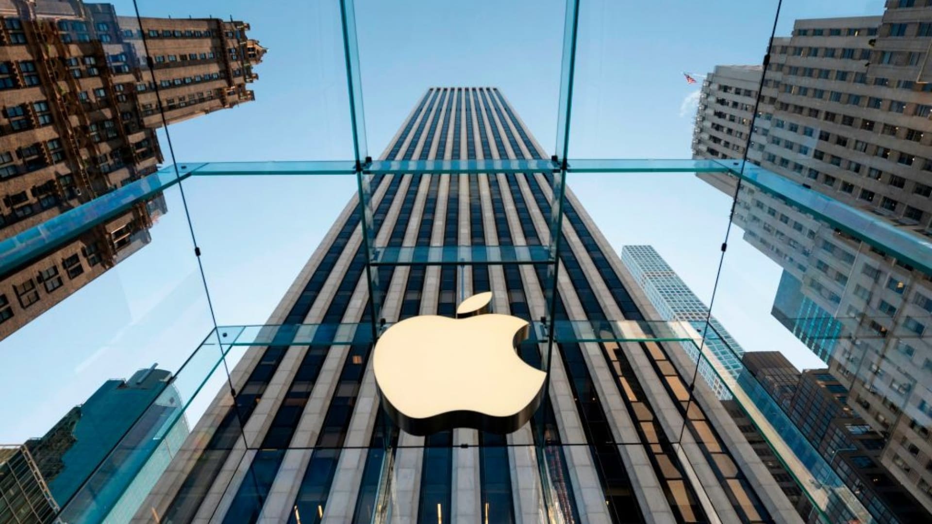 Apple APPL Is Morgan Stanley s Top Stock For 2025 Here s Why