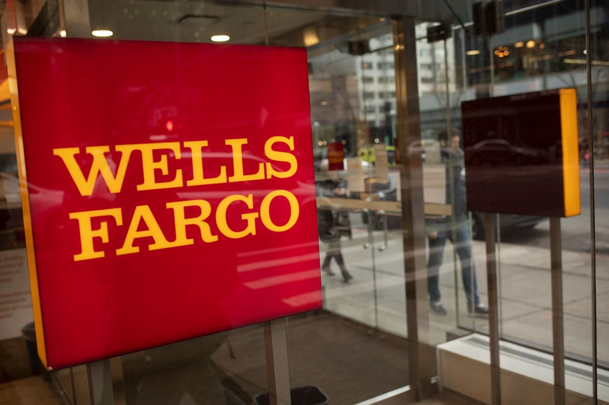 Gold Price Wells Fargo is Latest to Forecast 2200 in 2024