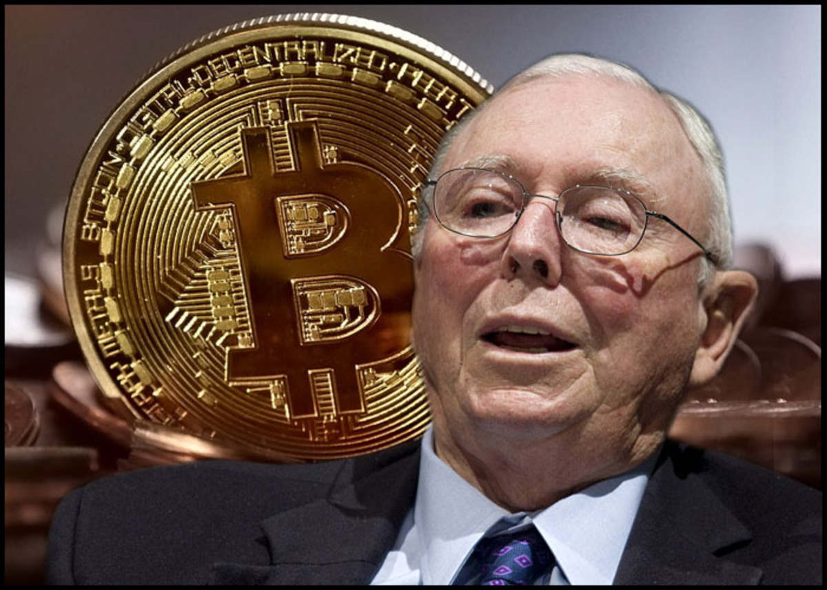 Bitcoin Critic Charlie Munger Proposes Cryptocurrency Ban in U.S.