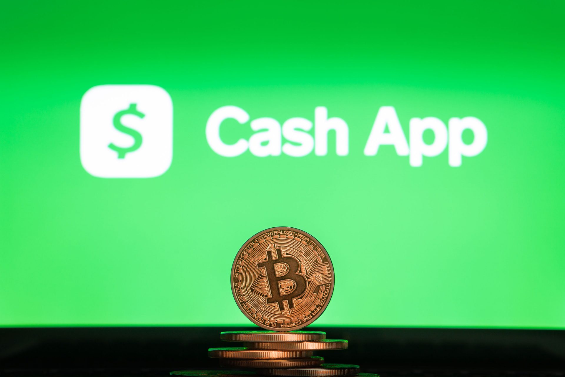 how to withdraw bitcoins from cash app