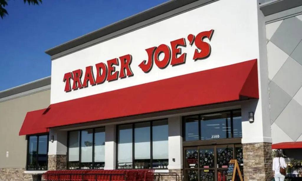 Does Trader Joes take Apple Pay Service