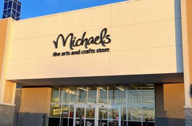 Does Michaels Take Apple Pay?