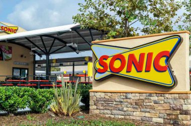 Does Sonic Take Apple Pay?