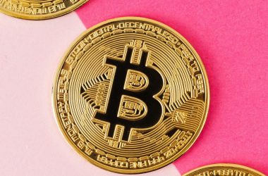 Bitcoin Breaches $28,000, Spikes By 4%