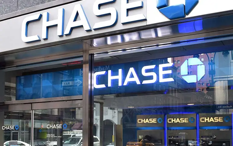 Is Chase Bank Open on Saturday