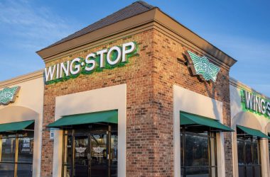 Does Wingstop Take Apple Pay?