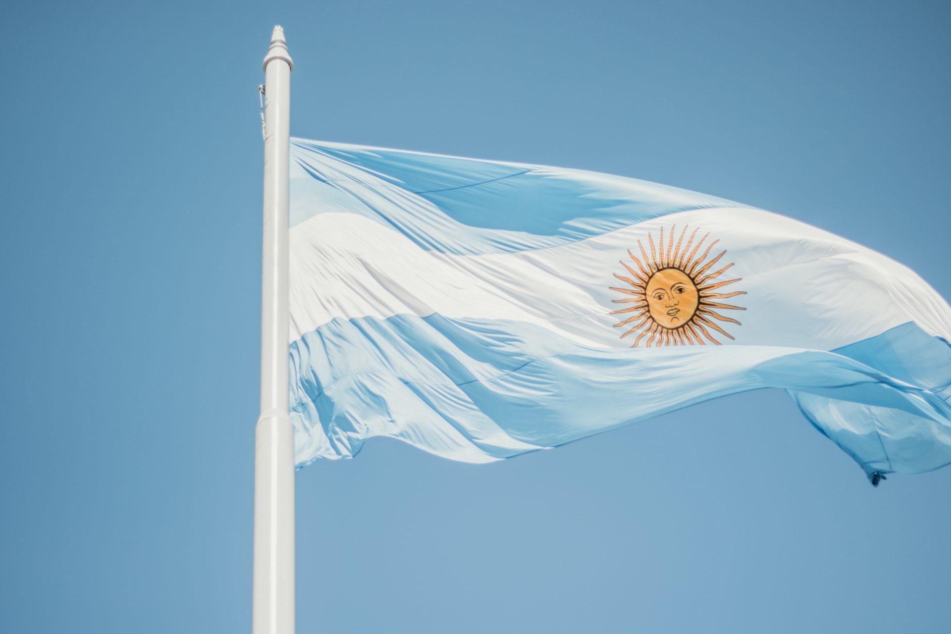آرژانتین 19 درصد واردات را به یوان چین تسویه می کند