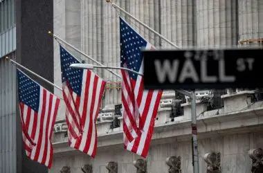 61% Of Americans Are Living Paycheck to Paycheck: Report