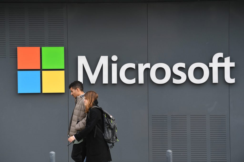 Microsoft's Nuclear Power Team to Fuel AI, Report