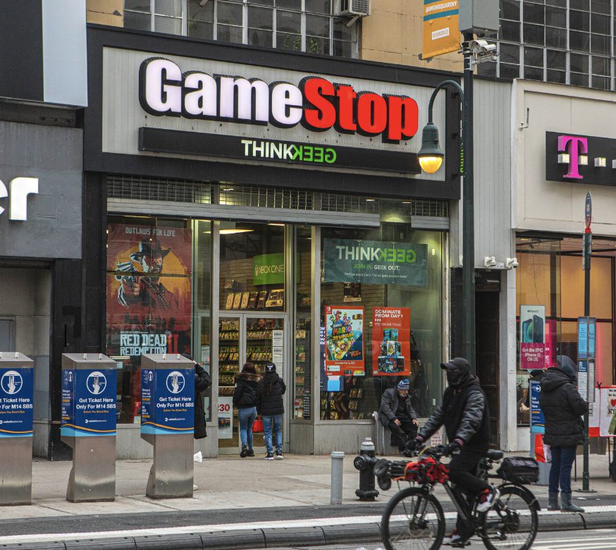 Does GameStop Take Apple pay?
