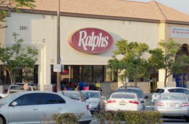 Does Ralphs Take Apple Pay?