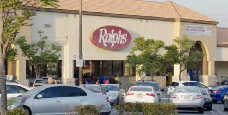 Does Ralphs Take Apple Pay?