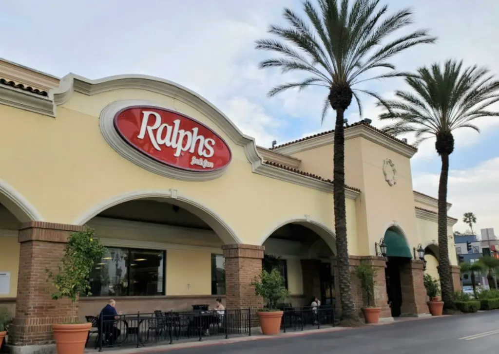 Does Ralphs Take Apple Pay?