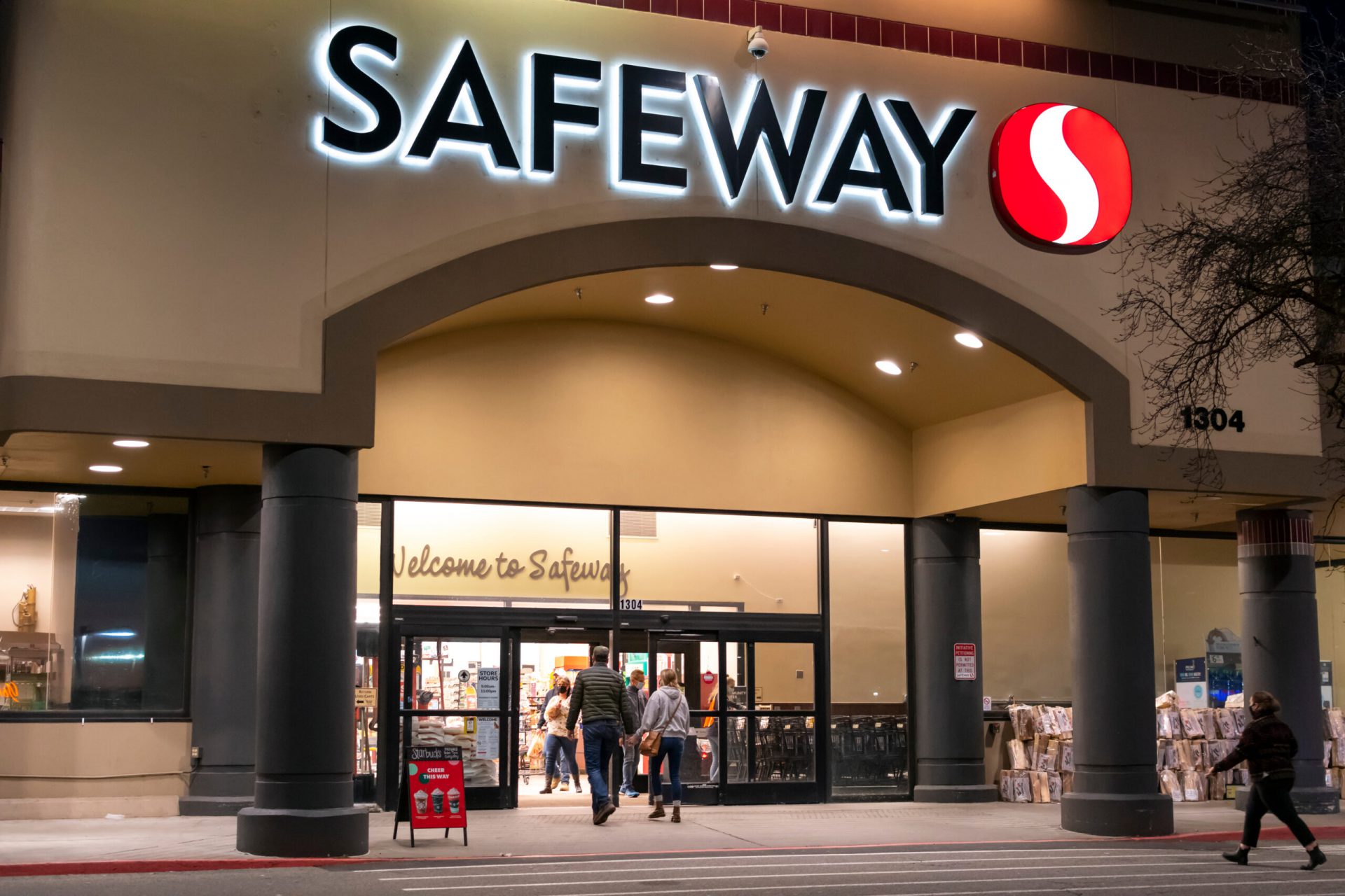 آیا Safeway سفارشات پولی را انجام می دهد؟