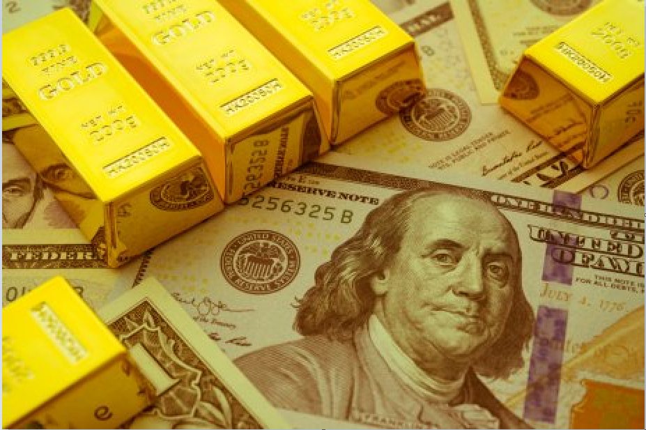 Gold Ascends & The US Dollar Dips as PCE Data Shows Positive Uptick