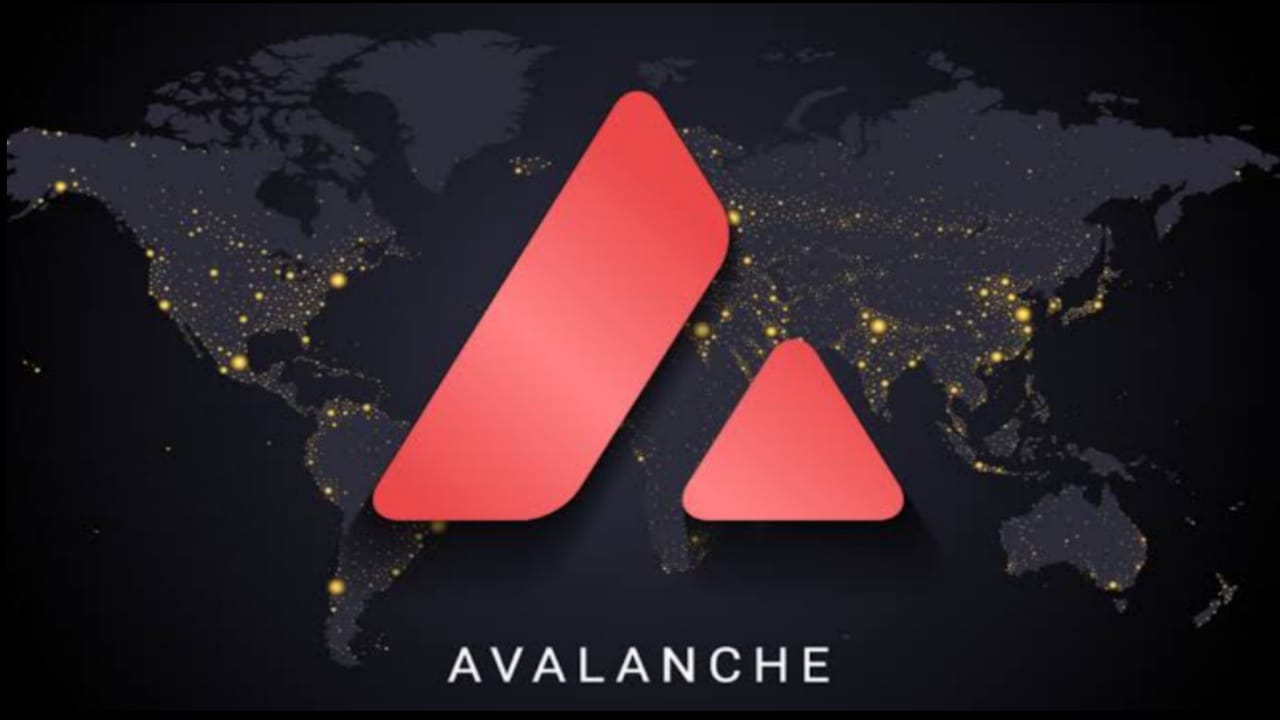 Avalanche (AVAX) Pumps 10% as New P2E Token ICO Raises $2m