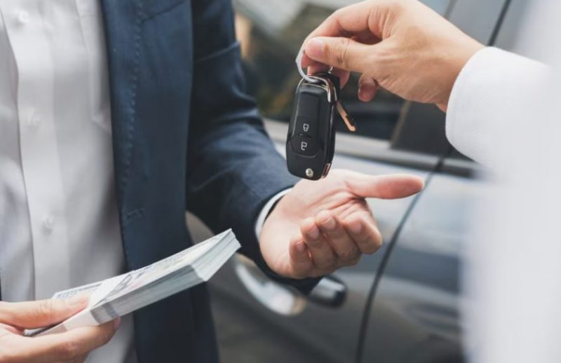 Should I Finance a Car or Pay Cash?