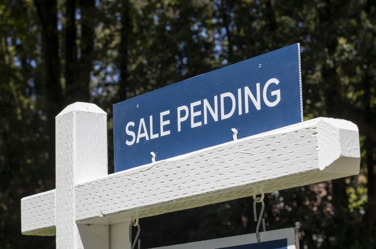 What Does Pending Sale Mean on Zillow?