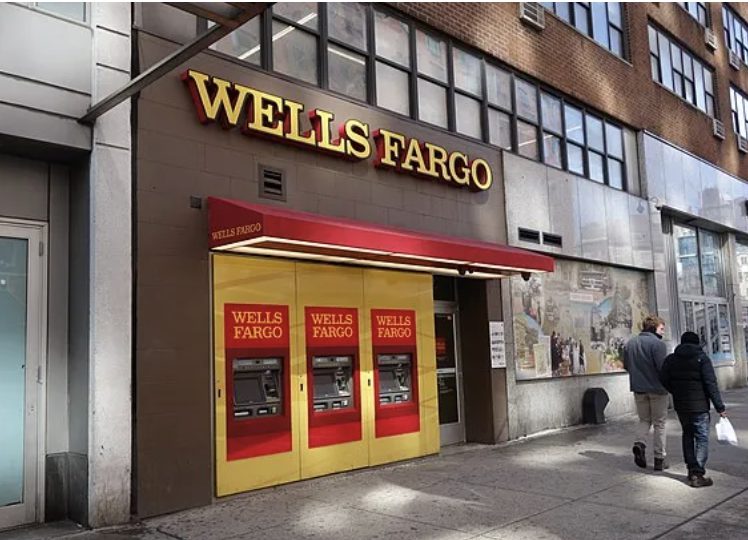 Does Wells Fargo Have Cash Savings Bonds?