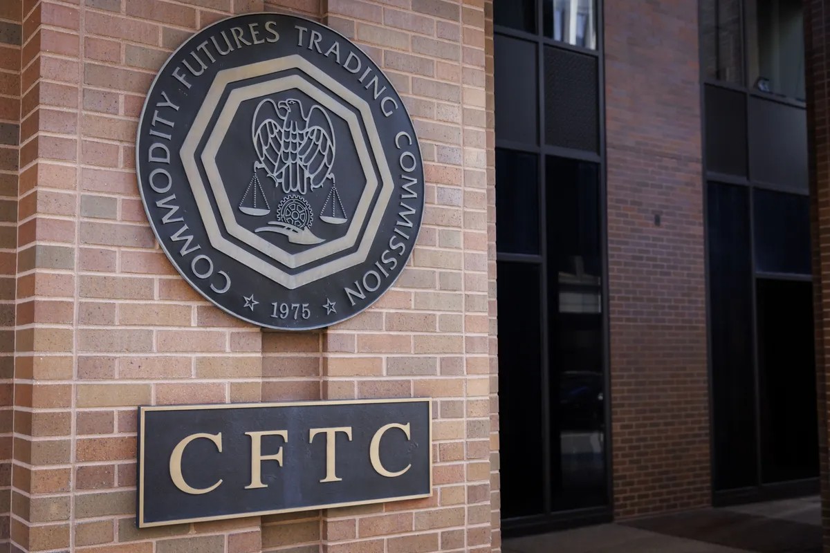 ترامپ CFTC را برای نظارت بر صنعت ارزهای دیجیتال تحت فشار قرار می دهد