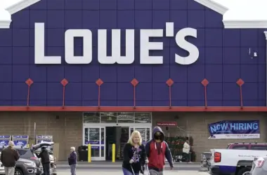 Does Lowes do price match?