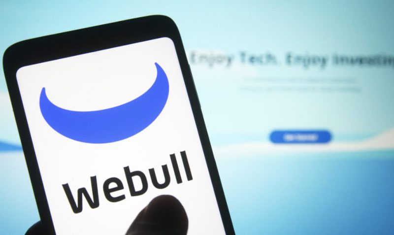 Can you have more than 1 account in Webull?