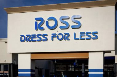 Does Ross have a credit card?