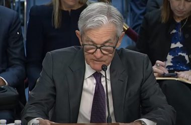 Jerome Powell testifying at the Senate Banking Committee
