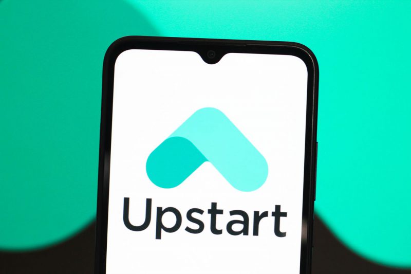 upstart upst stock