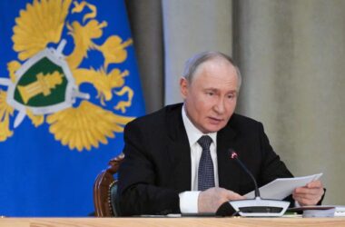 Putin discussing peace plan Ukraine