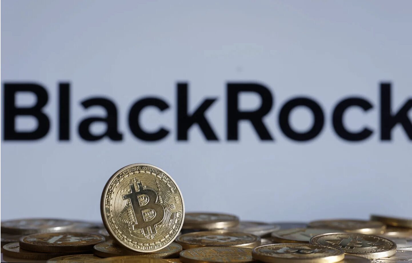 BlackRock Buys $41 Million Bitcoin, Ark Buys $116 Million: $90K Next?