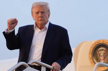 Trump Tariffs Stay in Place as Appeals Court Blocks Lower Ruling