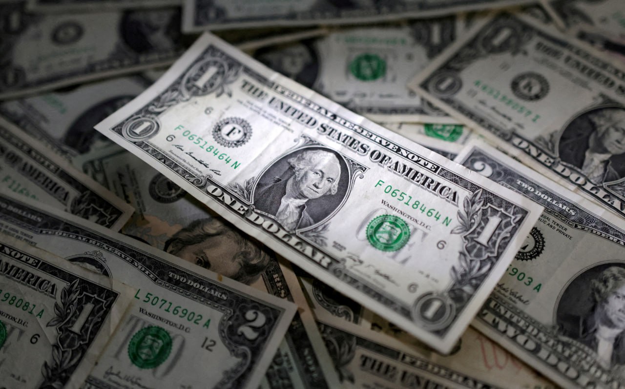 De-Dollarization: JP Morgan’s Latest Warning on US Dollar’s Overvaluation & Downfall
