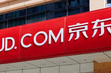 D.com Plans Stablecoin Licenses to Cut Cross-Border Fees