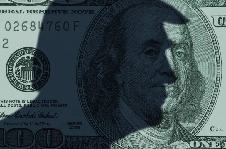 Trump Can’t Stop De-Dollarization, But This Force Can, Expert Says