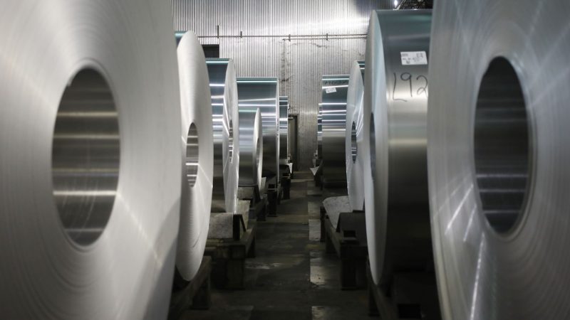 Trump Doubles Tariffs on Steel, Aluminum to 50%