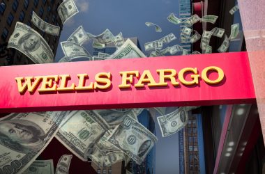 Wells Fargo US Dollar bills