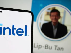 Intel Stock Falls After Trump Demands CEO Resignation