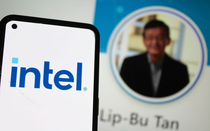 Intel Stock Falls After Trump Demands CEO Resignation