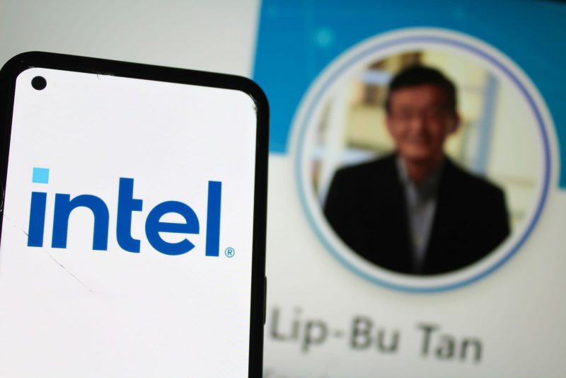 Intel Stock Falls After Trump Demands CEO Resignation