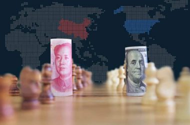 China yuan uS dollar playing chess